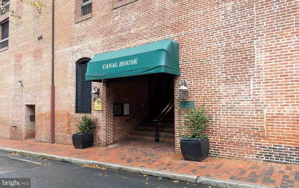 Washington, DC 20007,3225 GRACE ST NW #108