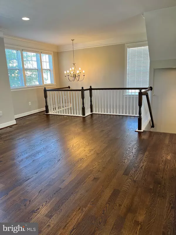 Oakton, VA 22124,3151 STONE OAK PL