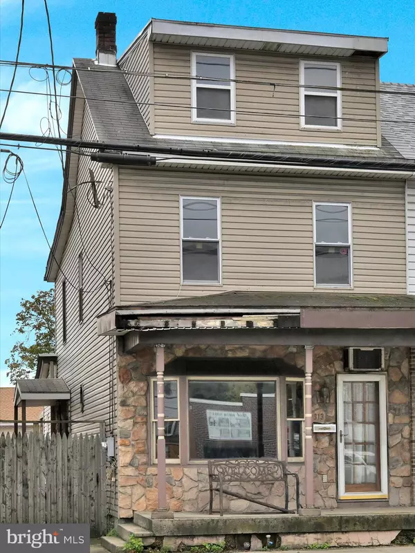 Schuylkill Haven, PA 17972,313 CENTER AVE