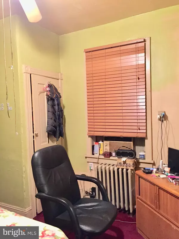 Philadelphia, PA 19143,5814 TRINITY ST