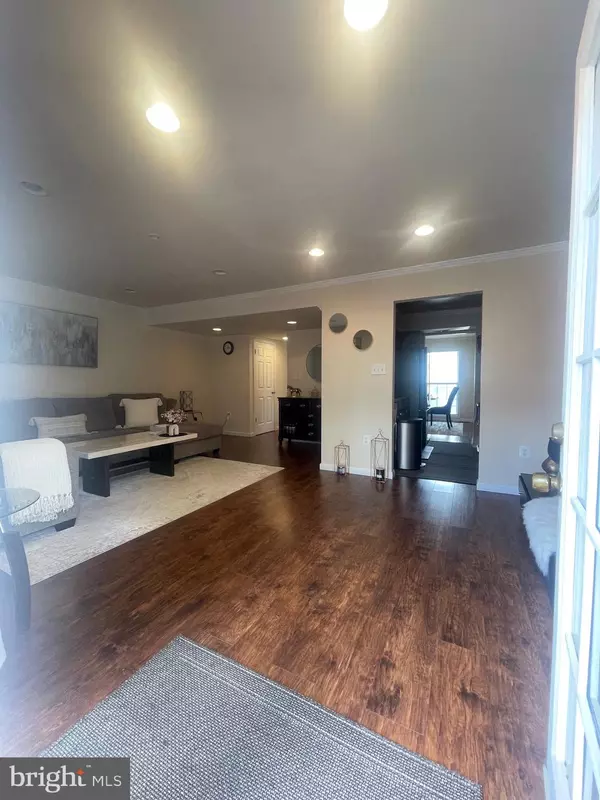 Hyattsville, MD 20785,8950 CONTINENTAL PL