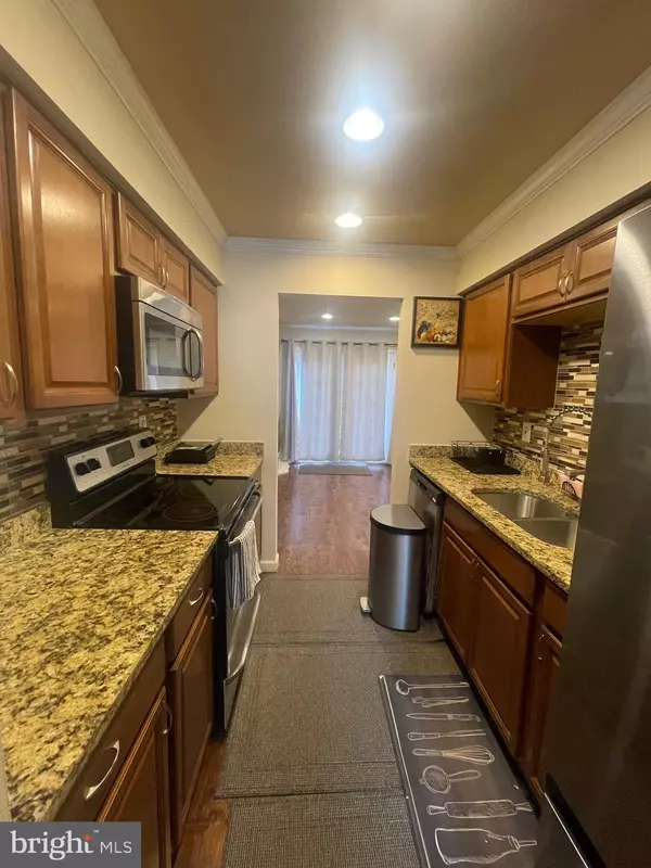 Hyattsville, MD 20785,8950 CONTINENTAL PL