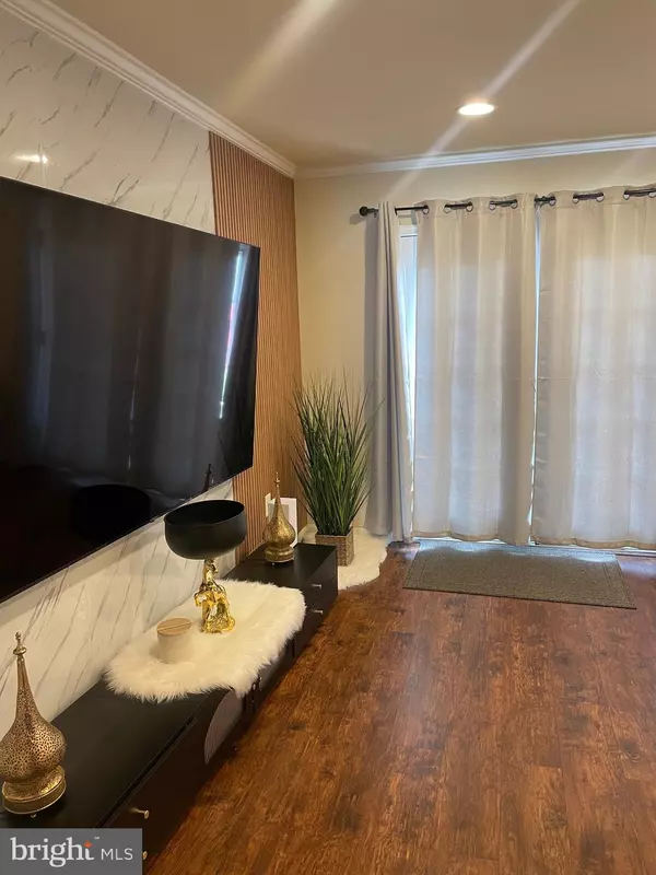 Hyattsville, MD 20785,8950 CONTINENTAL PL