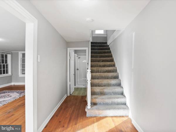 Boonsboro, MD 21713,40 N MAIN ST