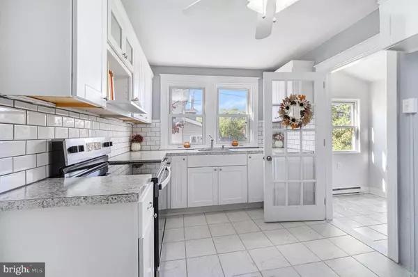 Phoenixville, PA 19460,573 NUTT RD
