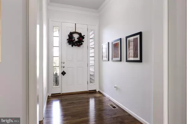 Aldie, VA 20105,23985 TENBURY WELLS PL