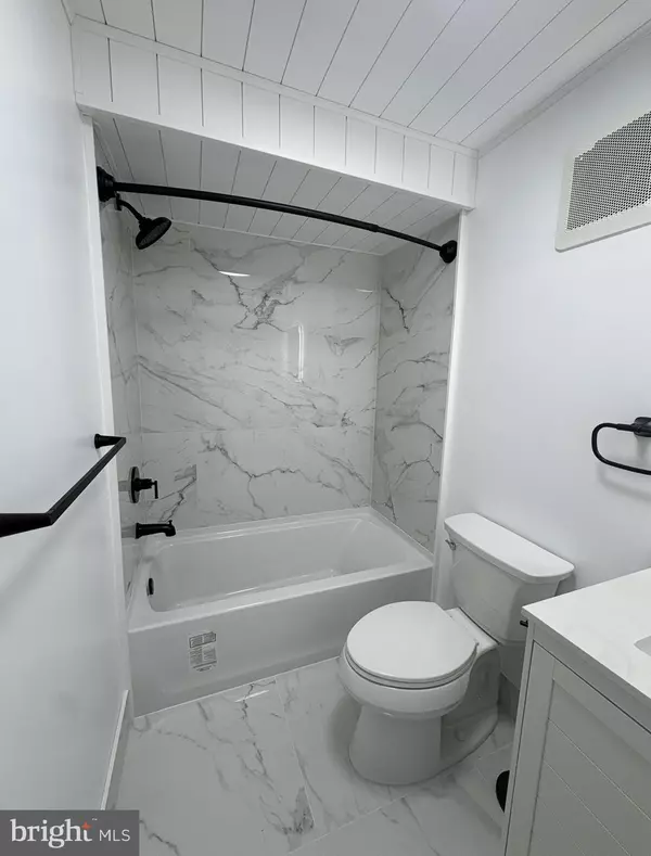 West Lawn, PA 19609,1334-L WYOMISSING