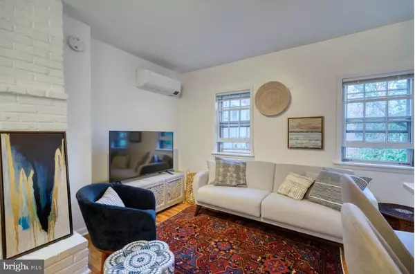 Philadelphia, PA 19107,1026-#6 PINE ST