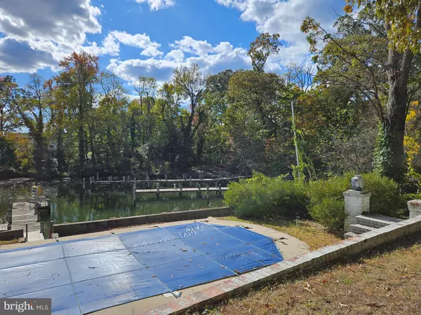 Pasadena, MD 21122,355 STURTONS LN