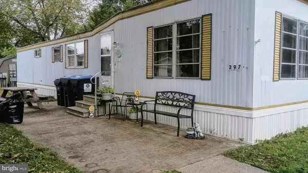 Frederica, DE 19946,297 LORNA DR #297