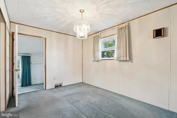 Warminster, PA 18974,1240 JUNE RD