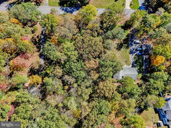 Sterling, VA 20164,32 CEDAR DR