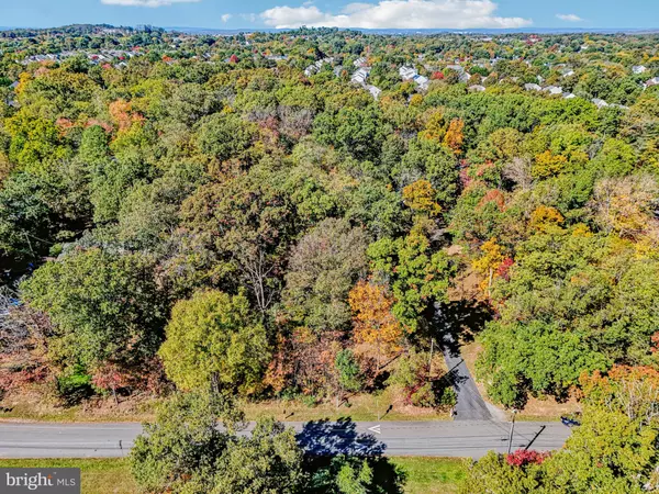 Sterling, VA 20164,32 CEDAR DR