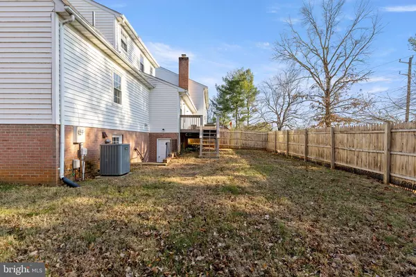 Warrenton, VA 20186,562 TIFFANY CT