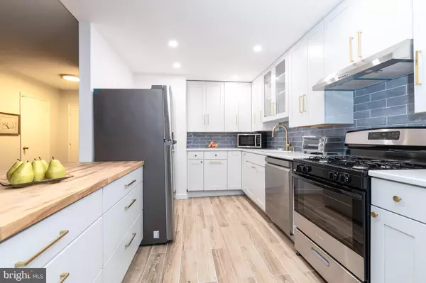 Philadelphia, PA 19130,2401-00 PENNSYLVANIA AVE #18C41