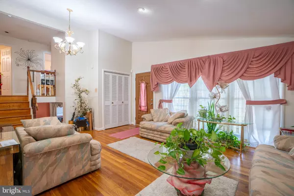 Silver Spring, MD 20906,13206 MAY CT