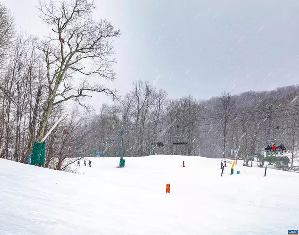 Wintergreen, VA 22967,905 DIAMOND HILL CONDOS