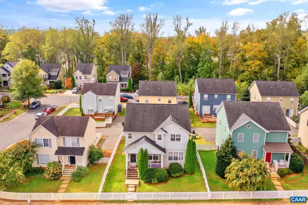 Charlottesville, VA 22903,737 COUNTRY GREEN RD