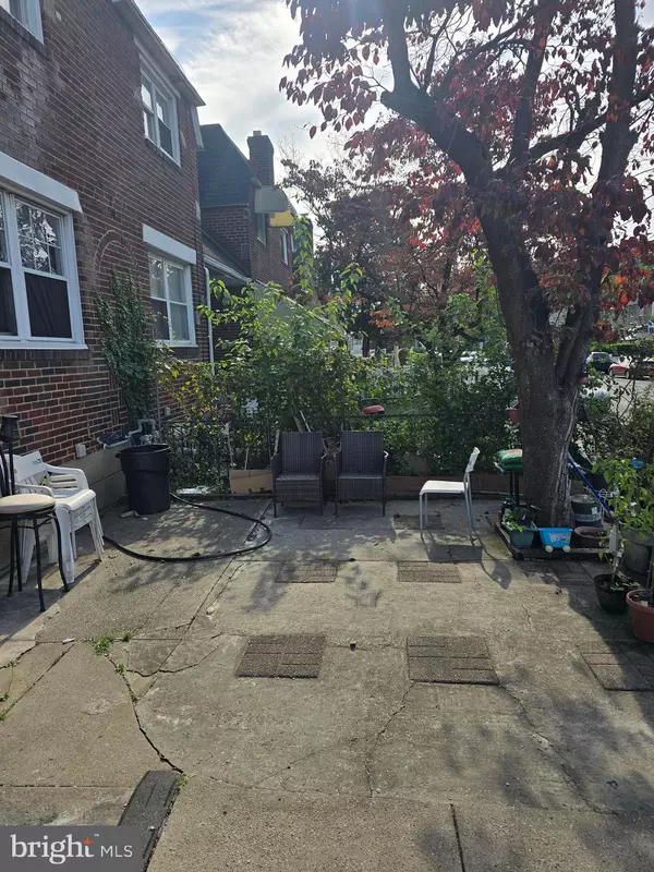 Upper Darby, PA 19082,227 SHERBROOK BLVD