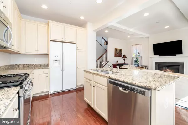 Mechanicsburg, PA 17050,401 LINE ROAD