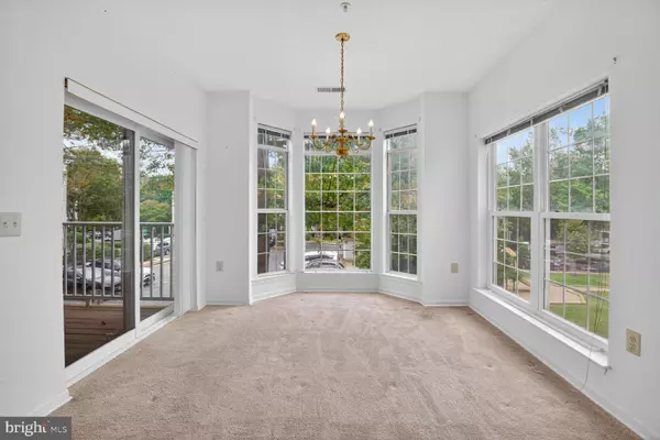 Montgomery Village, MD 20886,9806-UN 40 FEATHERTREE TER #A