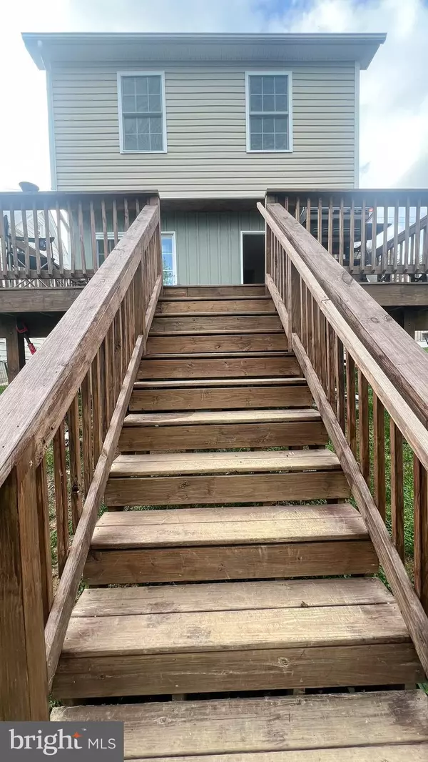 Martinsburg, WV 25404,709 ALBERT STREET