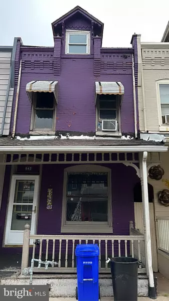 642 W GORDON ST, Reading, PA 19601