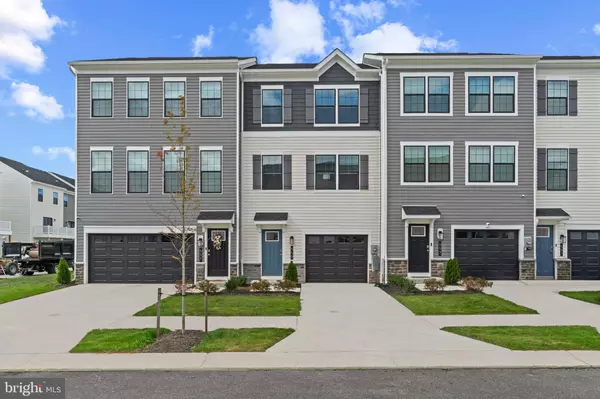 256 SOFT RUSH LN, La Plata, MD 20646