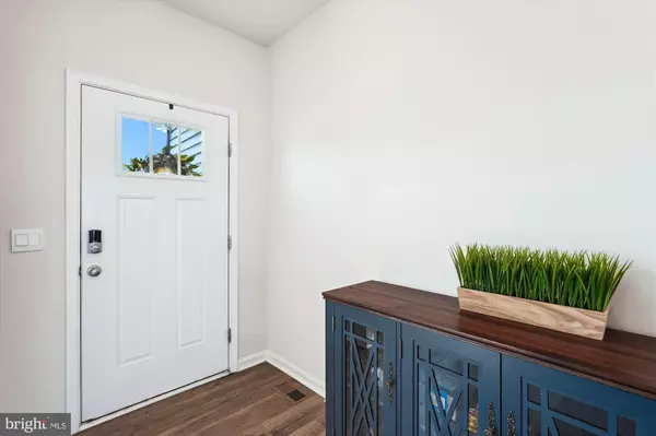 Berryville, VA 22611,348 TYSON DR