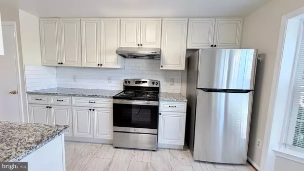 Gaithersburg, MD 20878,122 SHARPSTEAD LN