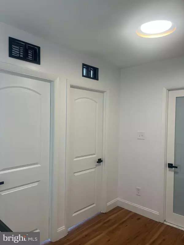 Chester, PA 19013,2118 N WILLIAMS CIR