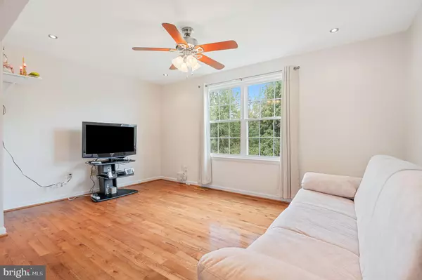 Owings Mills, MD 21117,16 GARRISON RIDGE CT #16