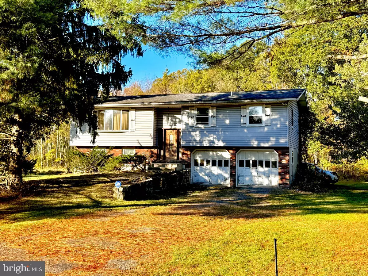 Brodheadsville, PA 18322,594 DAIRY RD