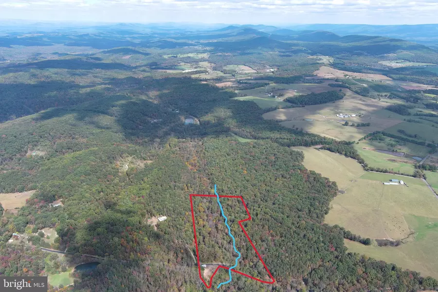 2950 LITTLE CACAPON MOUNTAIN RD, Augusta, WV 26704