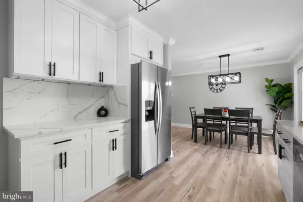 Savage, MD 20763,8334 WOODWARD ST