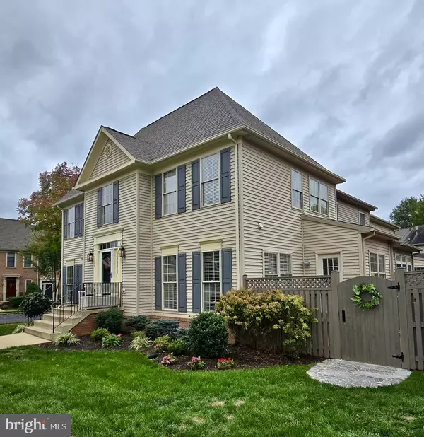 2204 GARDEN LN, Frederick, MD 21701