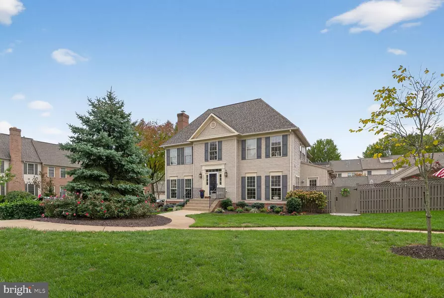2204 GARDEN LN, Frederick, MD 21701