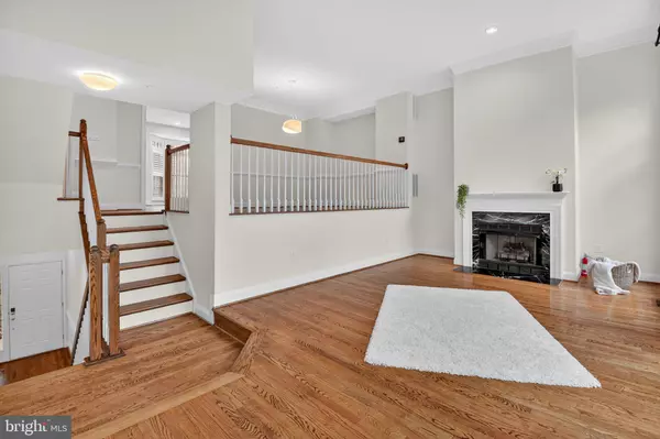 Washington, DC 20007,4015 MANSION DR NW