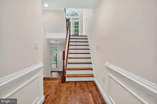 Washington, DC 20007,4015 MANSION DR NW