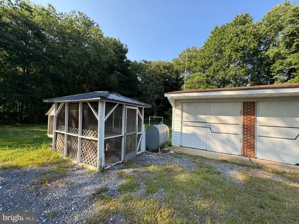 Marydel, MD 21649,17990 HENDERSON RD