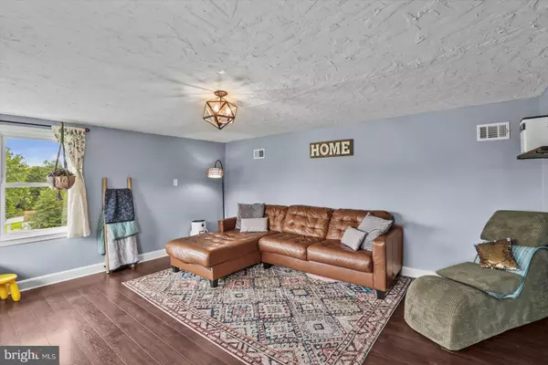 York, PA 17406,5192 E PROSPECT RD