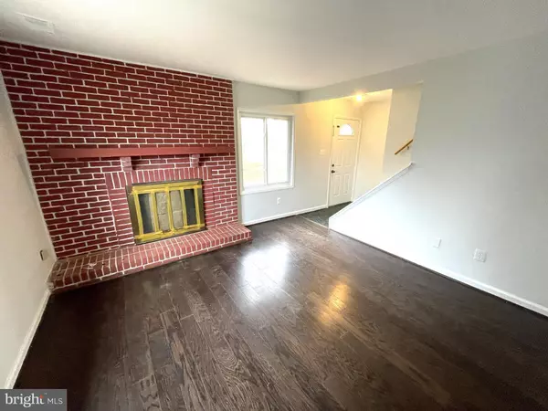 Herndon, VA 20170,622 CLEARWATER CT