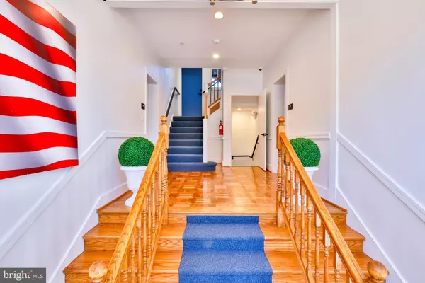 Alexandria, VA 22314,221 S ALFRED ST #2A