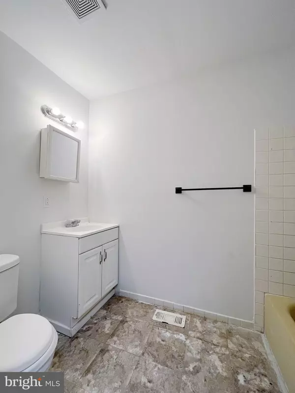 Philadelphia, PA 19136,8820 COTTAGE ST