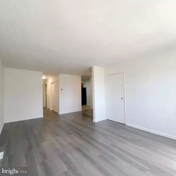 8820 COTTAGE ST, Philadelphia, PA 19136