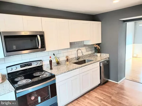 Sterling, VA 20164,1081 TOTTENHAM CT