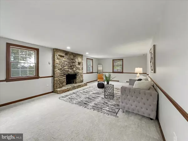 Glenville, PA 17329,1075 HOBART RD