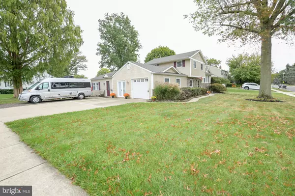 Morrisville, PA 19067,229 WALTON DR
