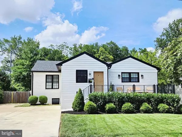 9721 BELLEVUE DR, Bethesda, MD 20814