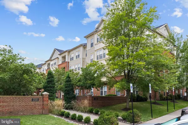 Ellicott City, MD 21043,2540 KENSINGTON GDNS #204